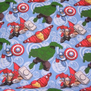 Szuperhősök kék alapon