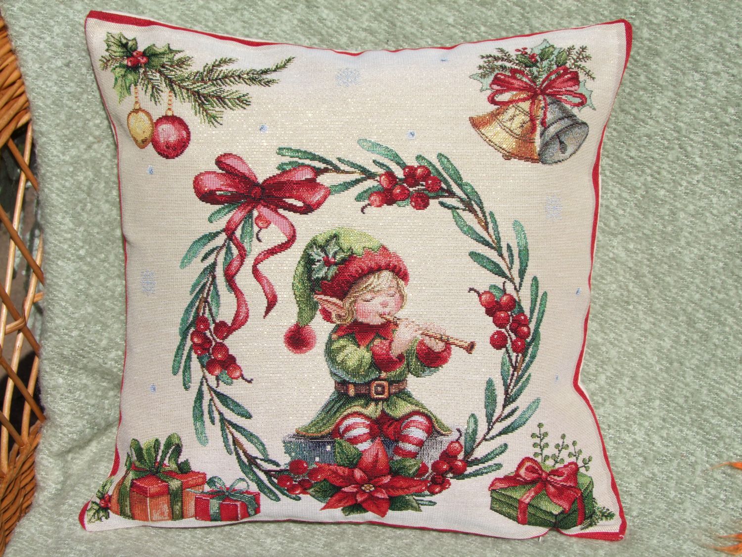 Díszpárnák, panelek borítókép