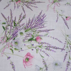 Levendula csokrok hófehér alapon