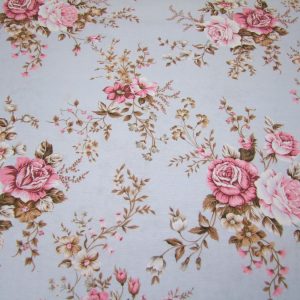 Rózsák halványkék alapon