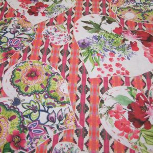 Szívecskék és virágok